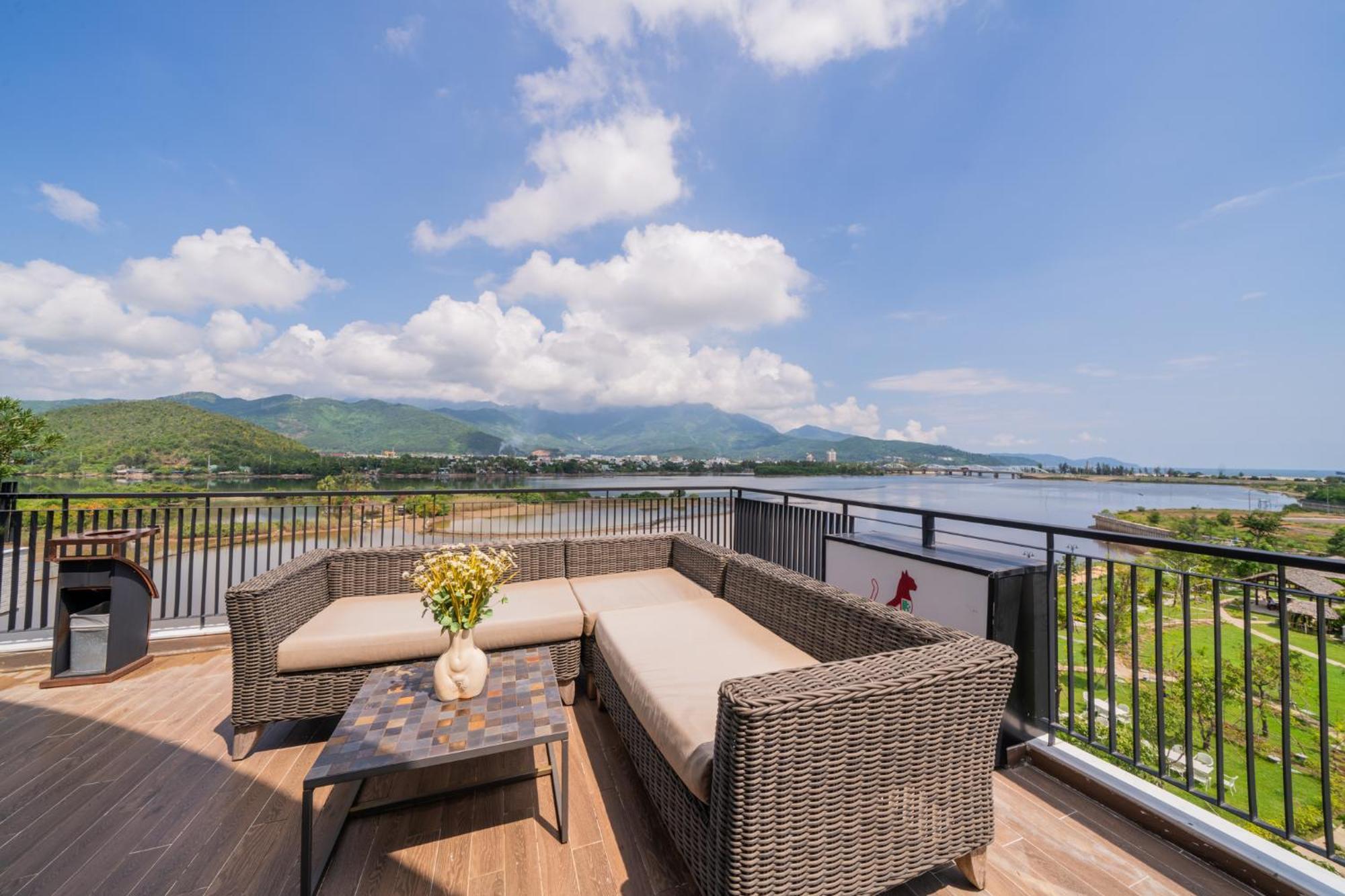 Cami Riverside Resort Da Nang Exterior photo